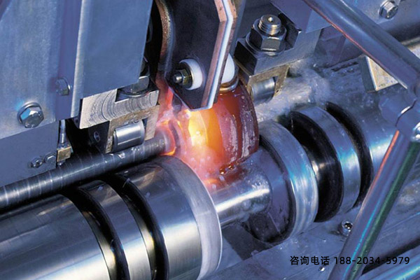 數(shù)控齒輪感應(yīng)淬火機(jī)床